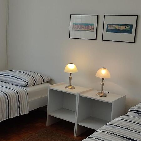 Amazing Seaview Apartment With A Balcony Near The Beach - Kneza Trpimira I Zadar Exteriör bild