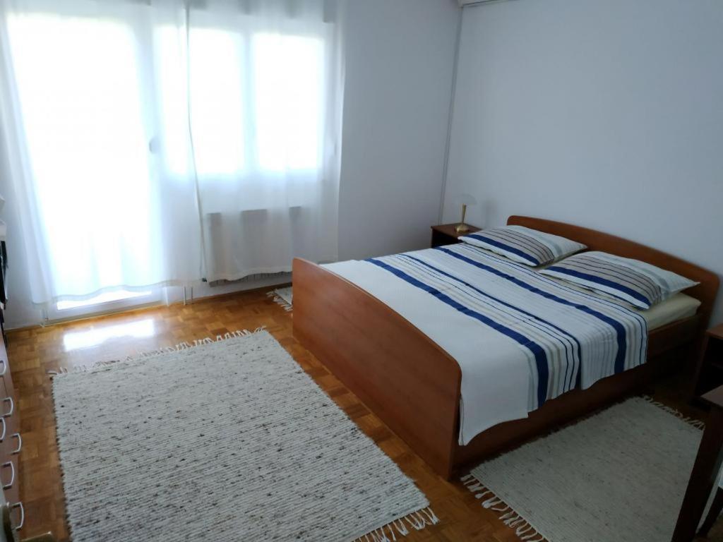 Amazing Seaview Apartment With A Balcony Near The Beach - Kneza Trpimira I Zadar Exteriör bild