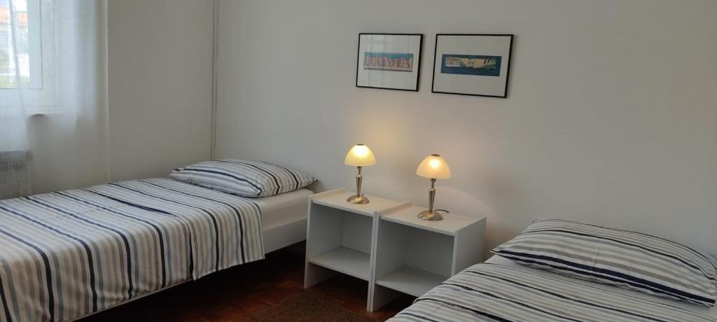 Amazing Seaview Apartment With A Balcony Near The Beach - Kneza Trpimira I Zadar Exteriör bild